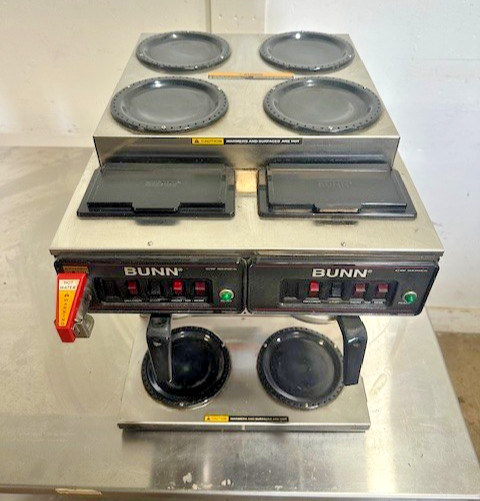 «BUNN CWTF4/2,TWIN»POUR OVER OR DIRECT LINE COFFEE BREWER W/6 WARMERS, 1PH