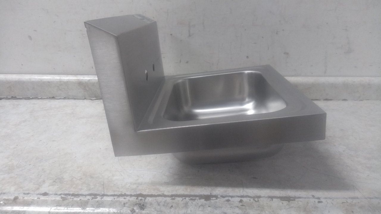 Advance Tabco 7-PS-55 15-1/4 In Width 1 GPM Stainless Steel Hand Sink w/Eye Wash