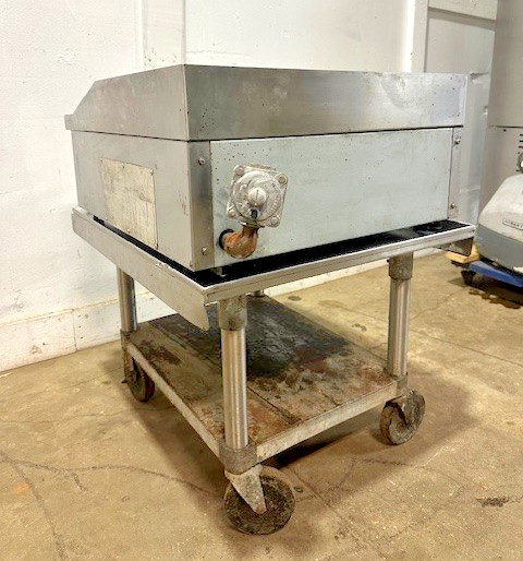 PATRIOT PT-CB24 COMMERCIAL COUNTERTOP 60,000 BTU 24″ NAT GAS RADIANT CHARBROILER