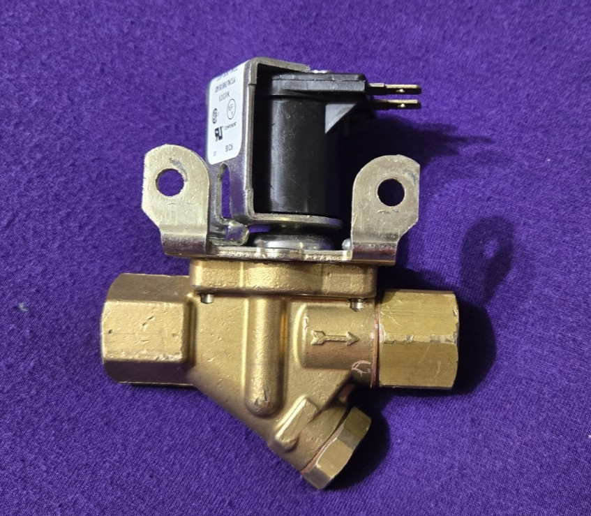 Robertshaw Valve S45, K-62687-79, 120V, 50/60Hz, 7W, 1 G.P.M., Nice condition!