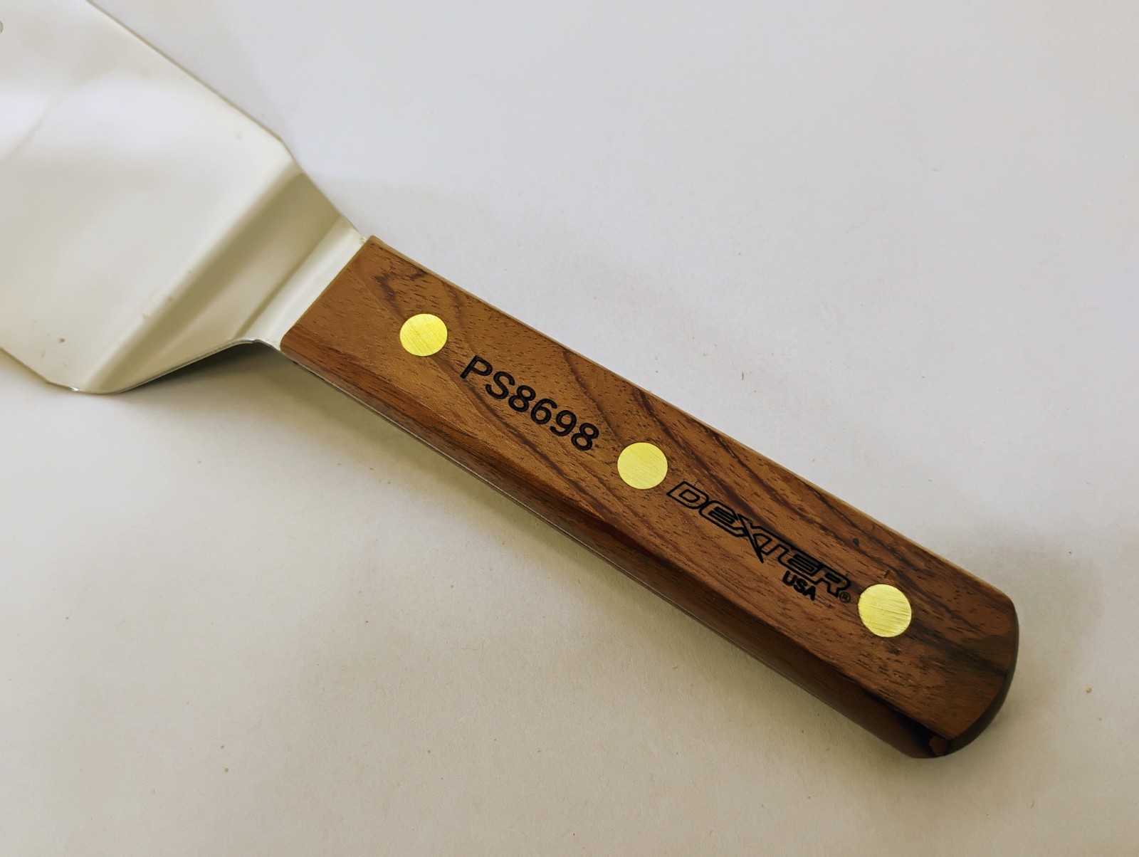 Dexter USA 8X3 Perforated Spatula Turner Stainless Wood Handle PS8698 Factory2nd