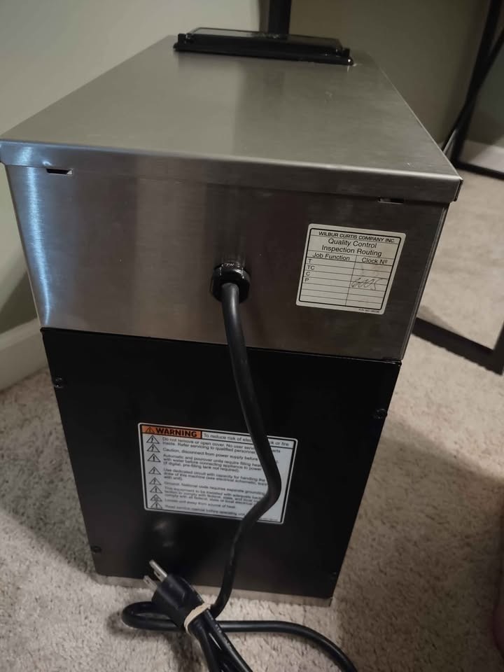 Curtis CAFE0PP10A000 Airpot PourOver Coffee Brewer 64 Oz