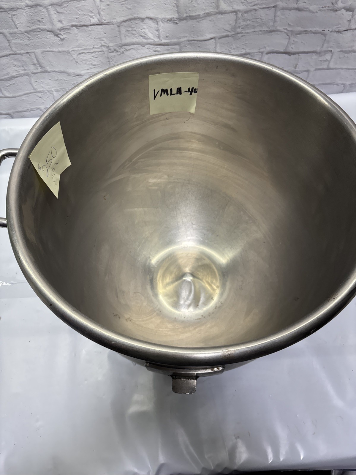 Hobart VMLH-40 Genuine 40 Quarts Stainless Steel Commercial Mixing Bowl