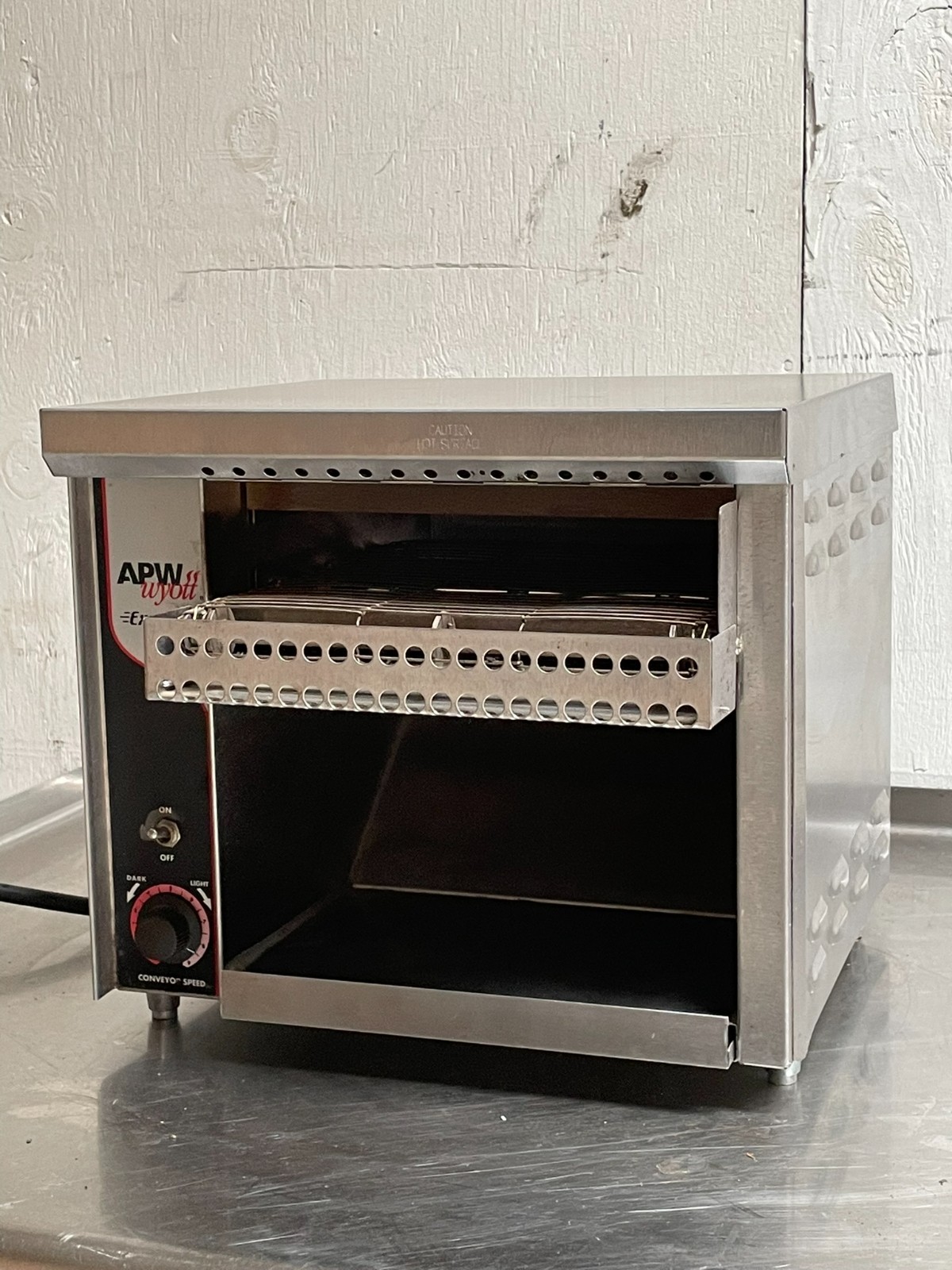 APW Wyott AT-EXPRESS Electric Conveyor Toasters