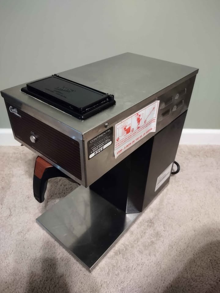 Curtis CAFE0PP10A000 Airpot PourOver Coffee Brewer 64 Oz