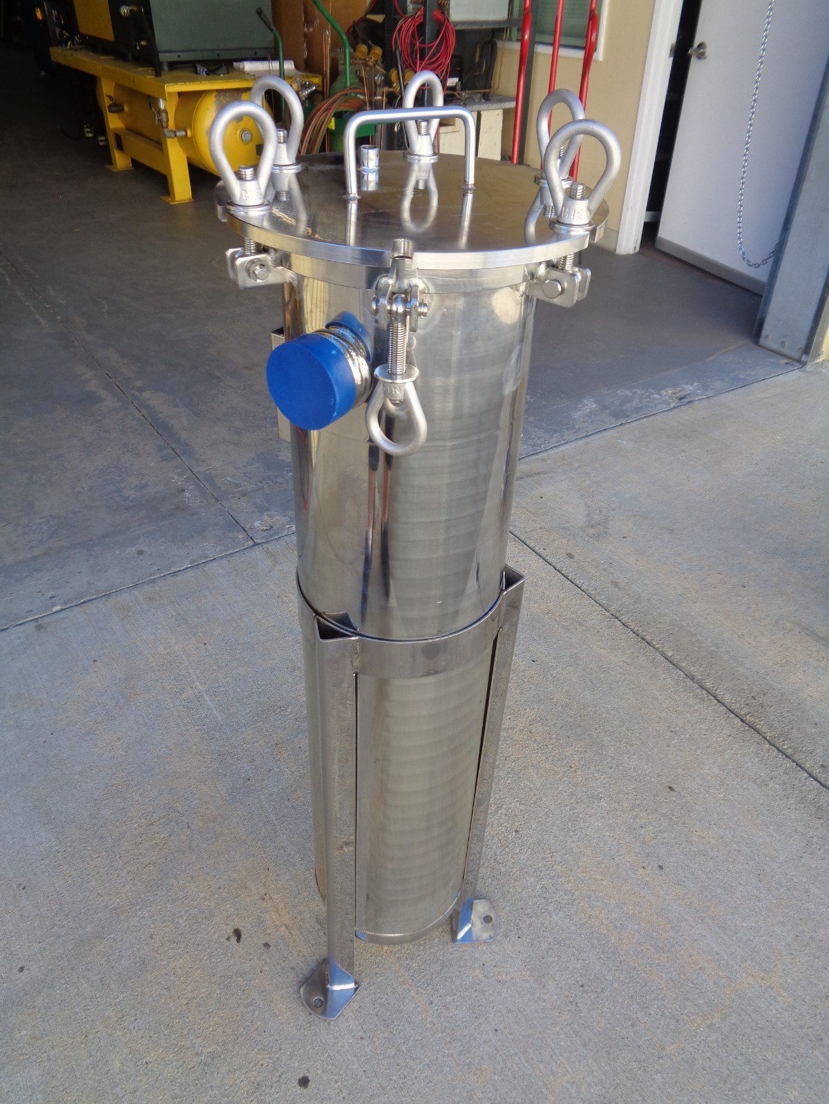Pentair/Pentek ES22NA415-75 2 In NPT Connection 135 GPM Bag Filter Housing