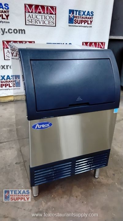 Atosa YR140-AP-161 140 Lbs/24 Hr Undercounter Ice Maker Air Cooled