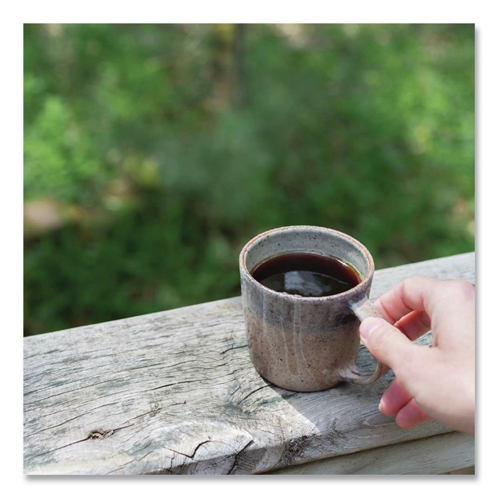 Day to Day Coffee 33700 28 oz. Bag 100% Pure Ground Coffee – House Blend New