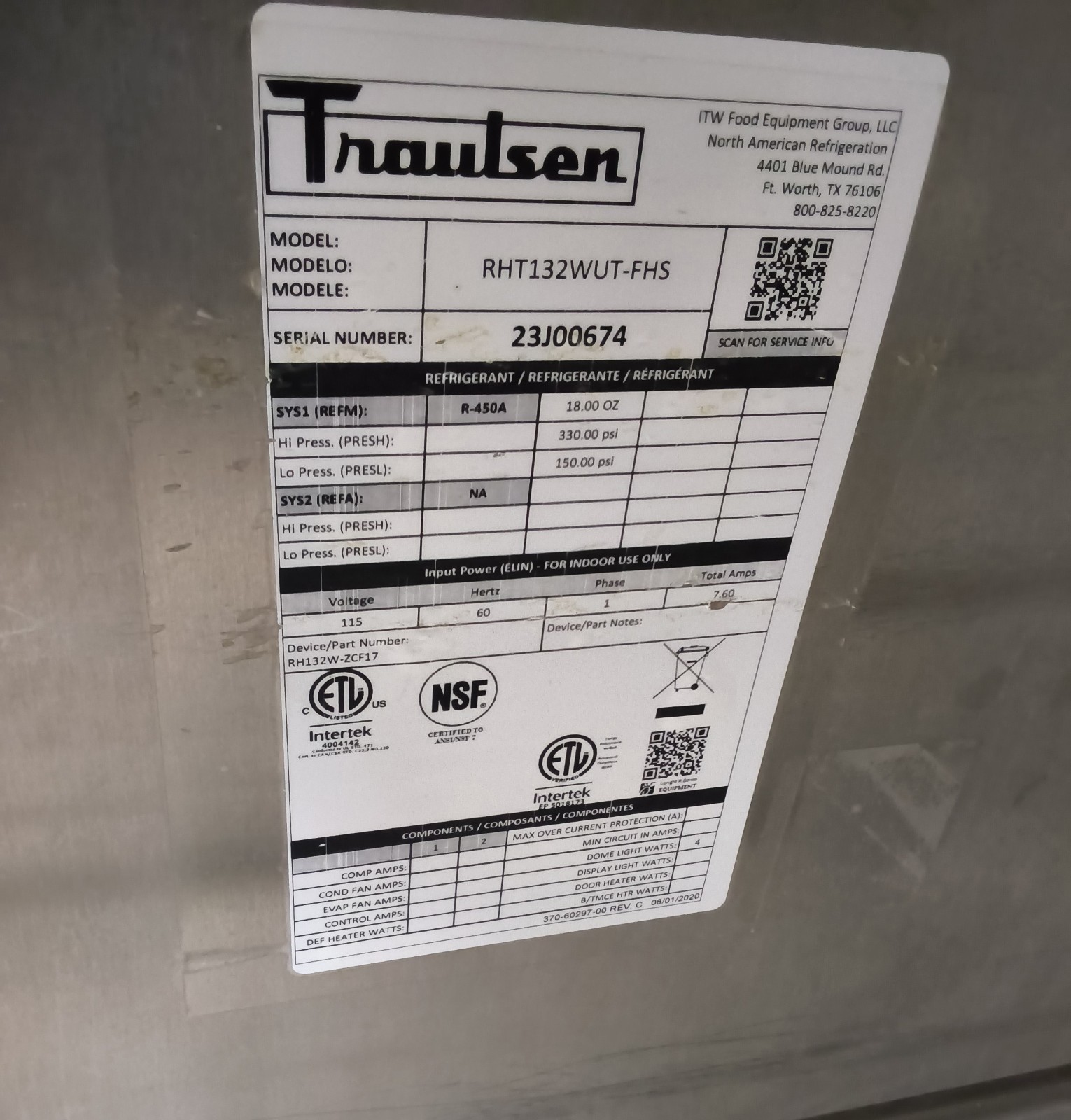Traulsen RHT132WUT-FHS Commercial 1 solid Door Refrigerator on Casters year 2023