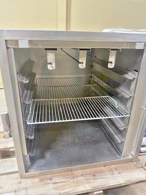 «MIST-AIRE» MODEL MA-80 S/STEEL COOKER/BBQ SMOKER CABINET 120V, REGULAR PLUG