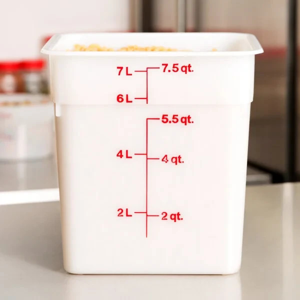 Cambro 8SFSP148 White Poly 8 Qt Cam-Square Container with Lid