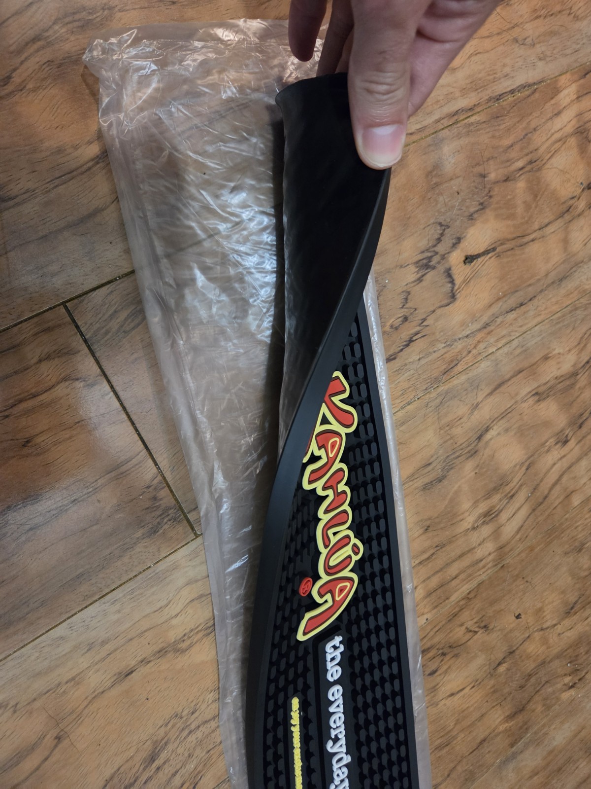 Kahlua Original Bar Service Spill Rail Mat 21 By 4 Inch