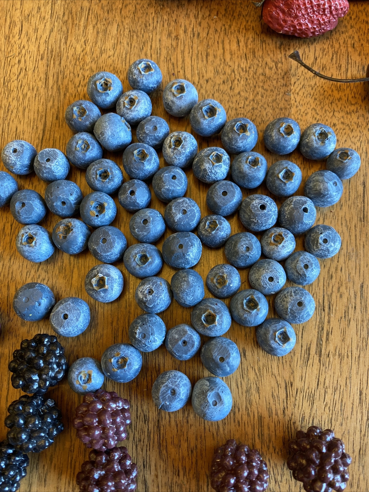 Ceramic Faux Cherries Strawberries Mixed Berries Made In Italy Movie Prop 192 Pc