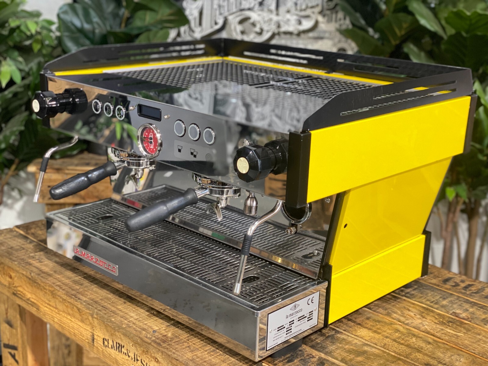 LA MARZOCCO LINEA PB 2 GROUP ESPRESSO COFFEE MACHINE YELLOW & BLACK COMMERCIAL