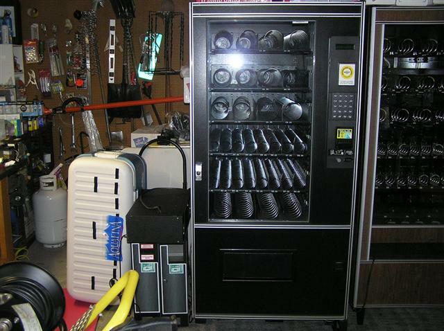 AMS 35 / 39 SNACK SODA VENDING MACHINE 9 WATT CONDENSER or EVAPORATOR FAN MOTOR