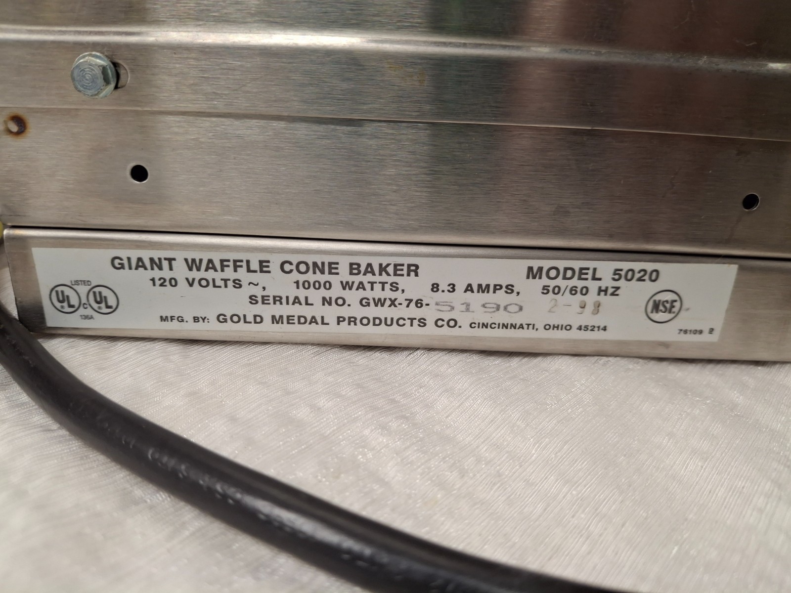 Gold Medal Funfood Equipment Countertop Baker Waffle Crepe Unit Model #5021