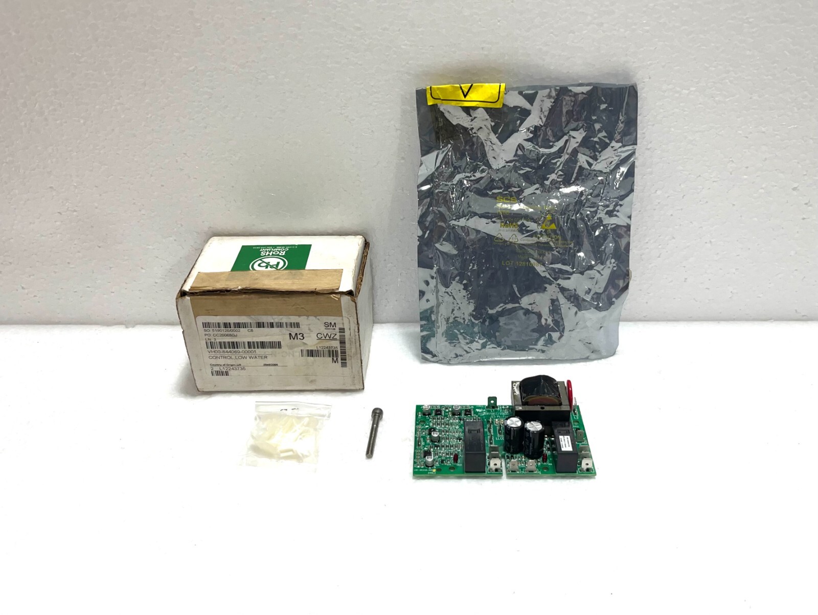Hobart Vulcan Hart 00-844069-00001 Low Water Control Board