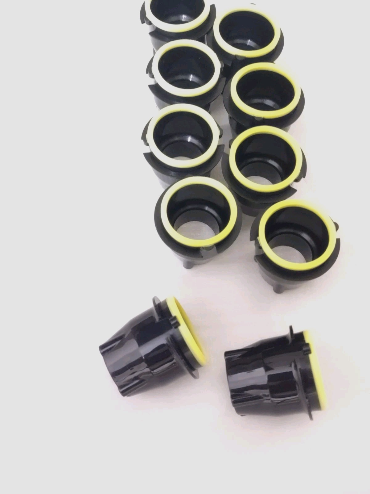 14 Pieces Black/Yellow Nozzle Lev 3.0 Coca-Cola PN: 28545