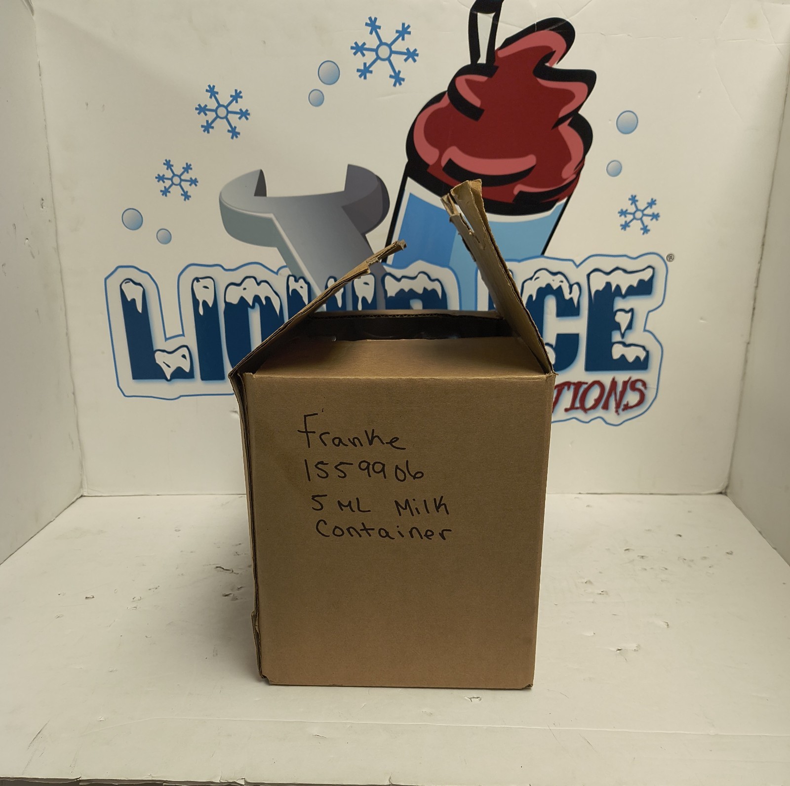 1 New Franke Foodservice Coffee 1559906 Container, Milk, 577 CPL