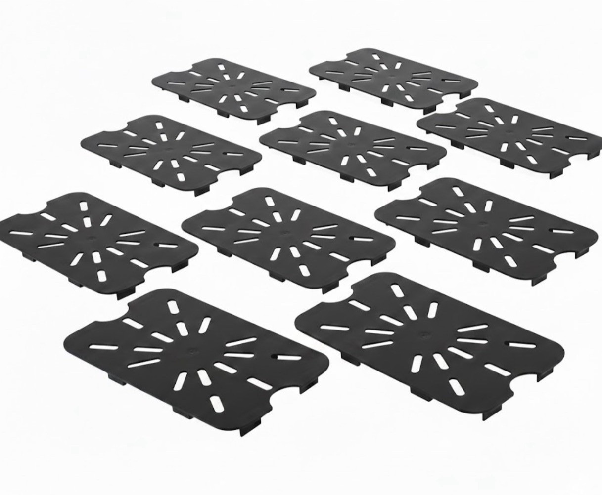 20 Pack Thunder Group PLPA7140DSBK 1/4 Size Drain Shelf Rack Insert Black NSF
