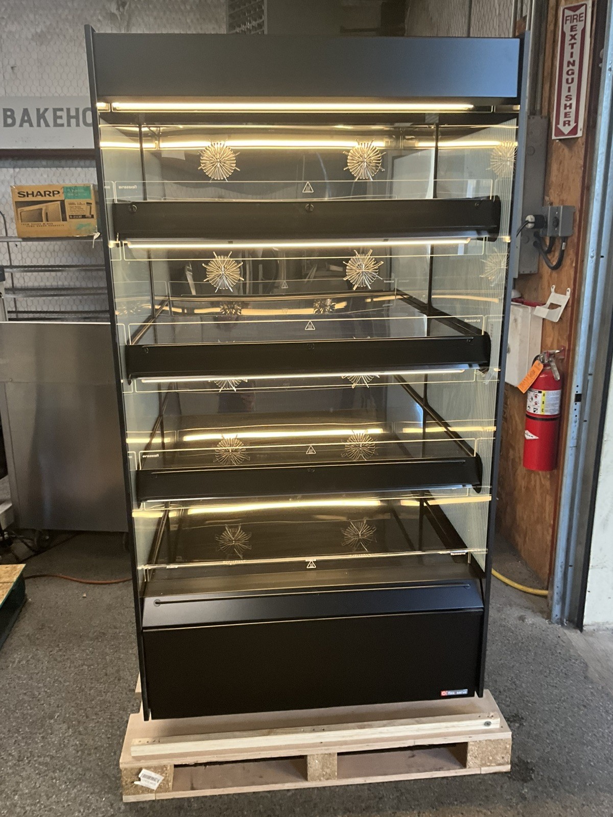 Flexeserve Zone 4 Tier 1000 Self Service Heated Merchandiser Convection Air Syst