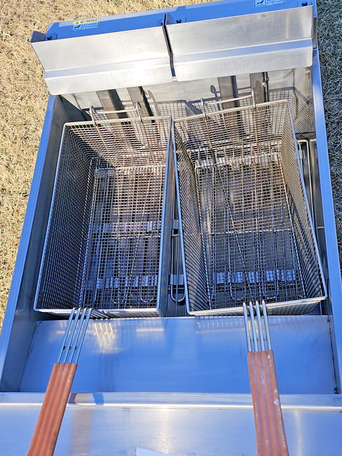 Hobart single Fryer Model#: 1H85C, 480 Volts, 3 Phase, Xelent shape! Xtra Clean!