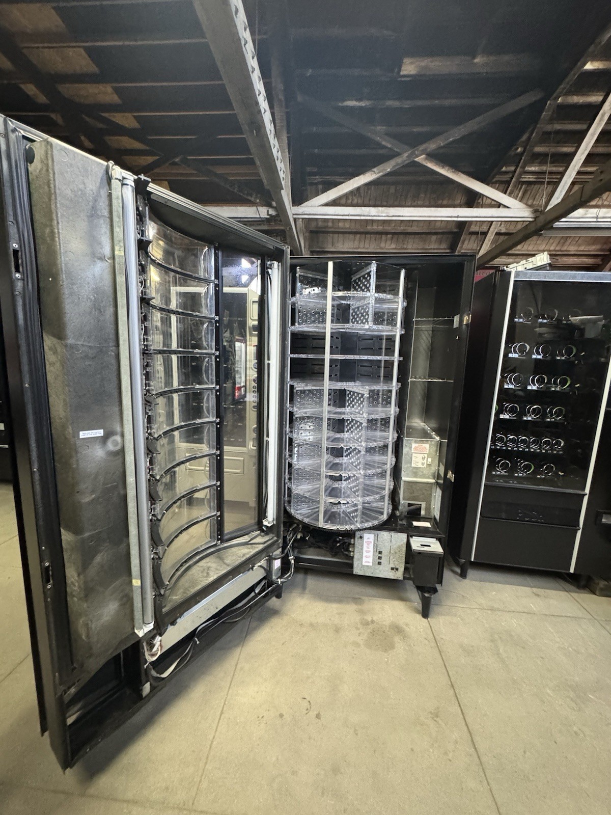 Crane National 432 Cold Food Rotating Vending Machine MDB FREE SHIPPING