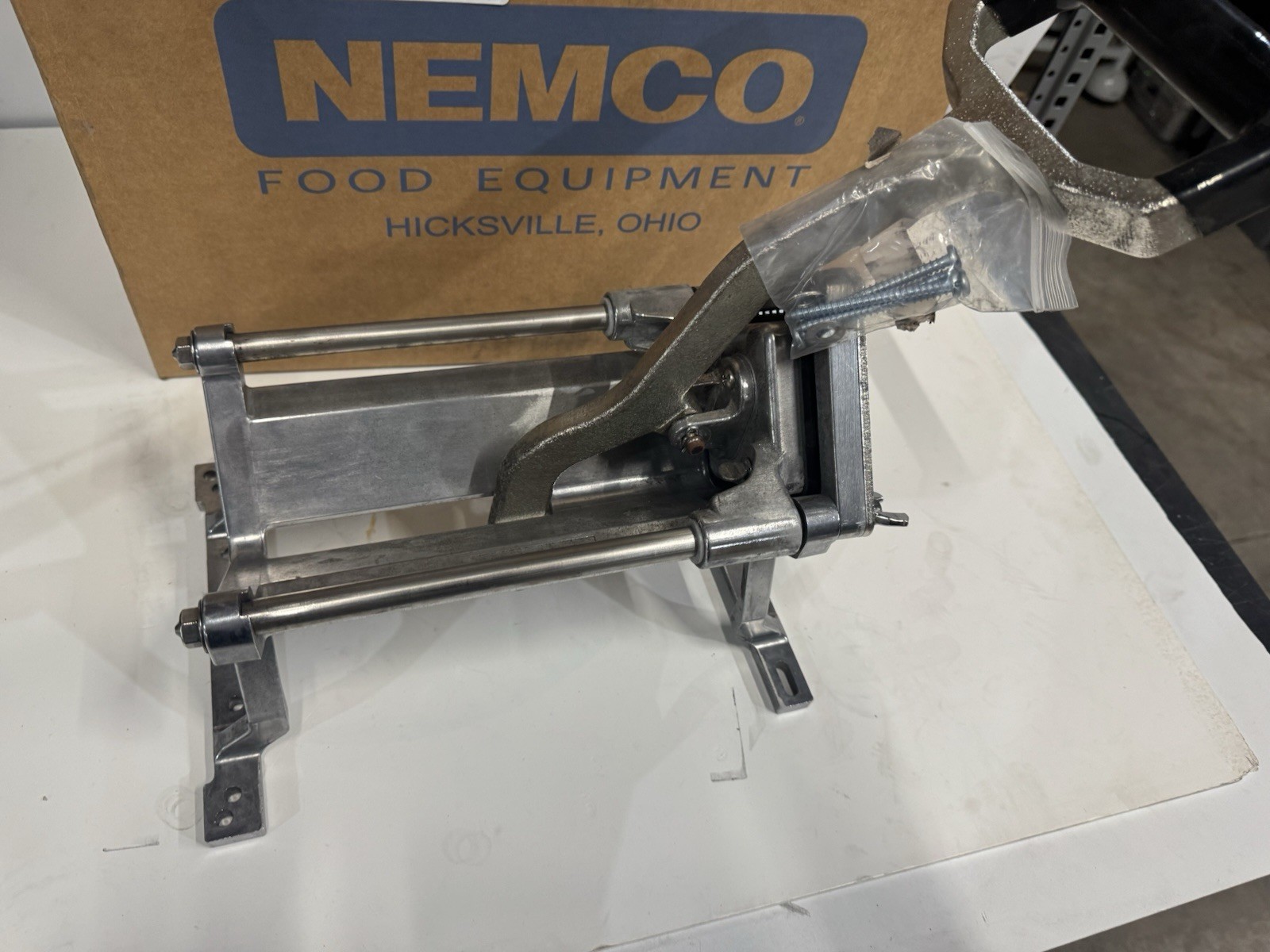 Nemco 55450-1 FryKutter Easy French Fry Potato Cutter 1/4″ Cutting Blade NEW!