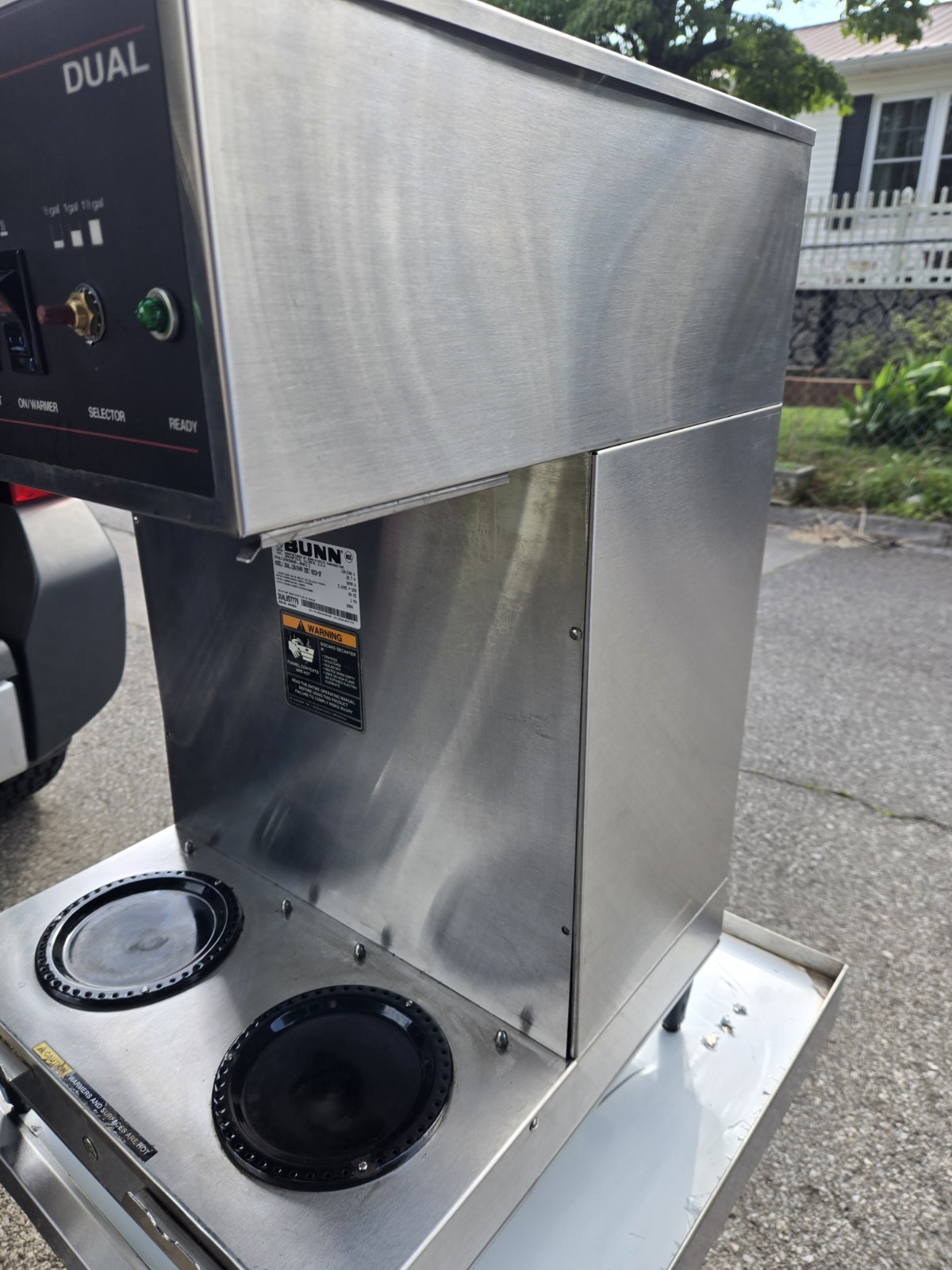 Bunn Commercial 20900.0011 Dual GPR-DBC 18.9 Gallon Dual Coffee Brewer 120/240V
