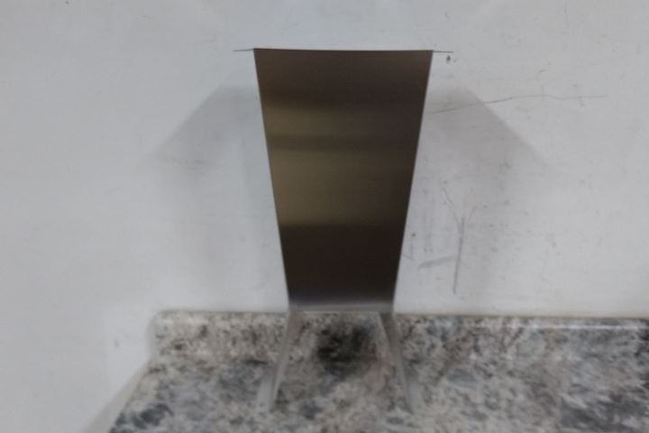Sani-Lav 5031-0.5 14 In Bowl Width 17 In Bowl Length 0.5 GPM Hand Free Sink