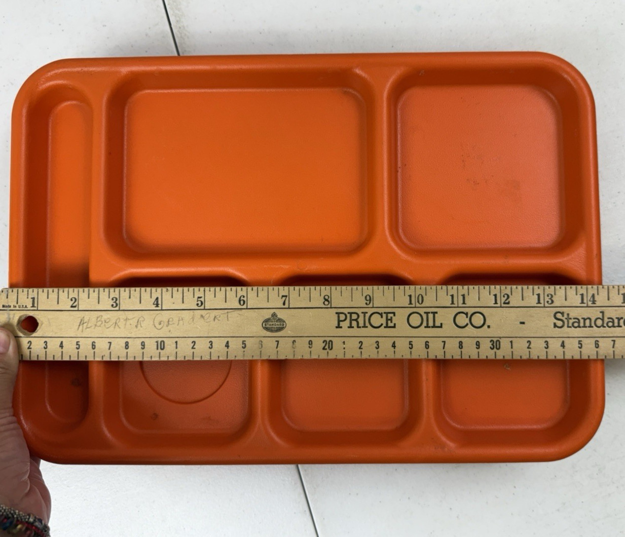 Cambro Lunch Food Trays 6 Compartments. Daycare, Camp, Picnics 1014m lot of 4