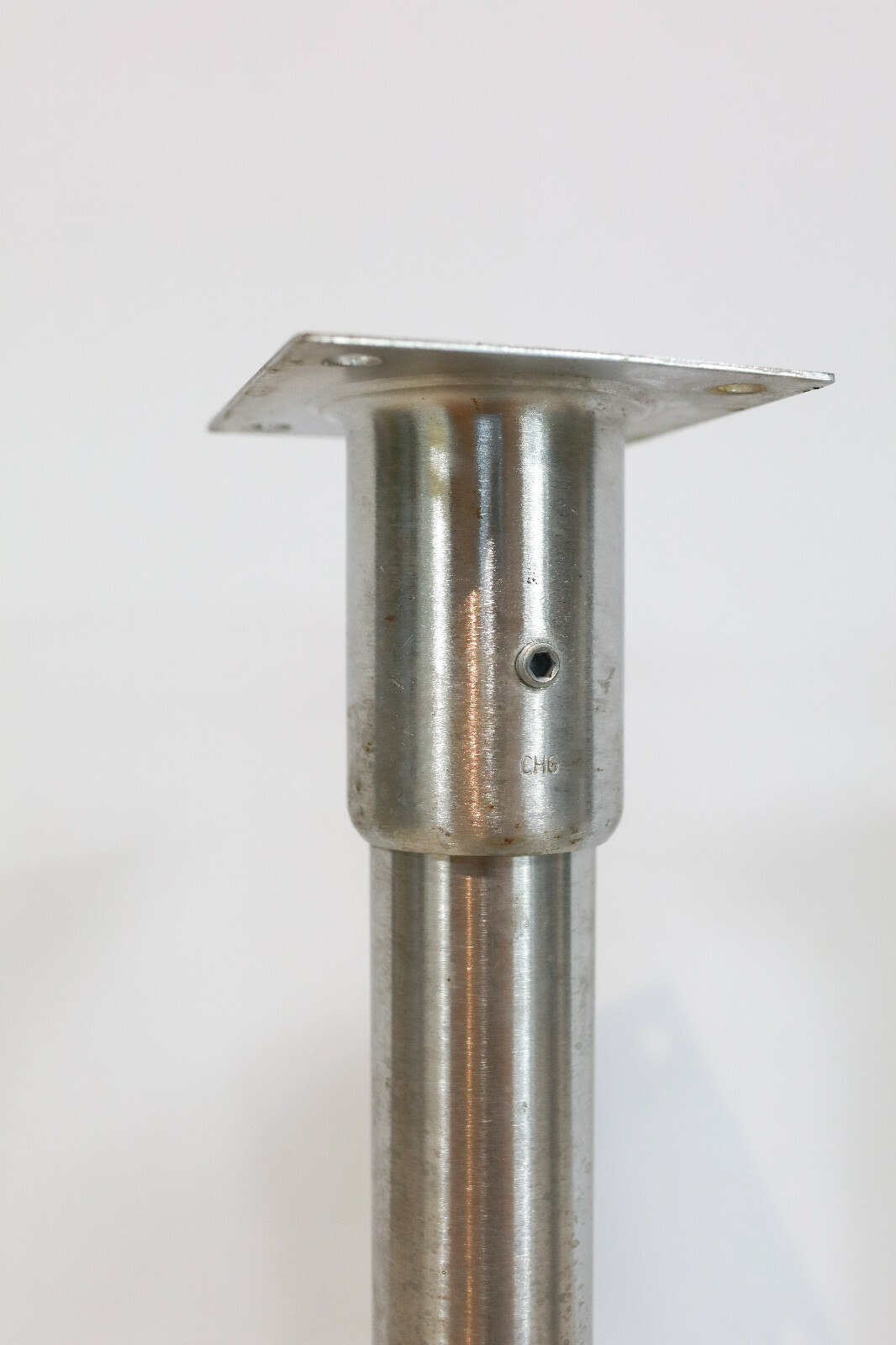 PAIR of CHG Stainless Restaurant Equipment / Table Legs / 16″ Adjustable Height