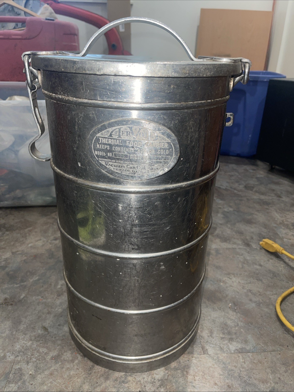 AerVoid 401 Thermal Food Carrier – 4-gallon Vintage Insulated Metal Container