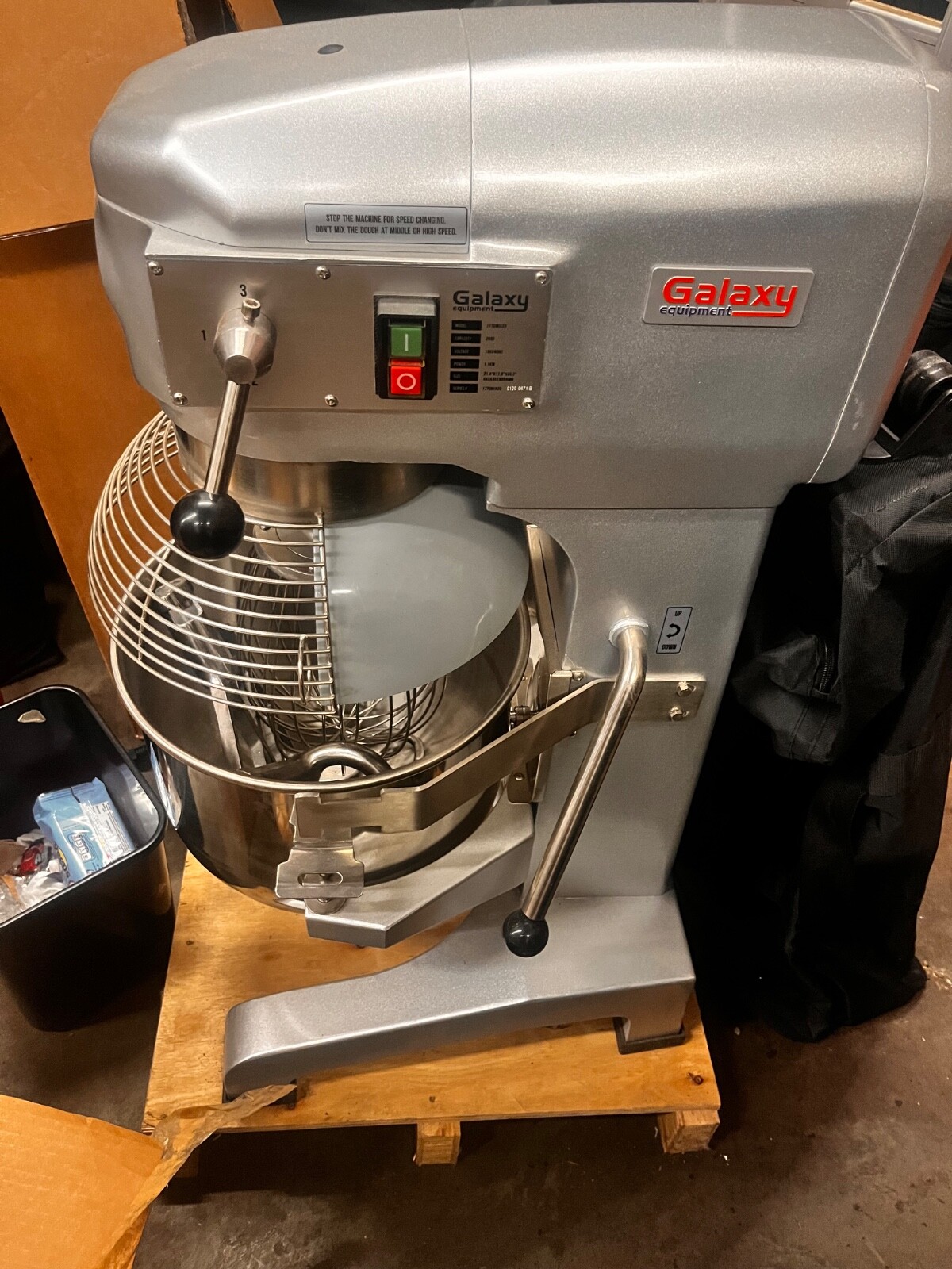 Galaxy Equipment 20qt Commercial Mixer