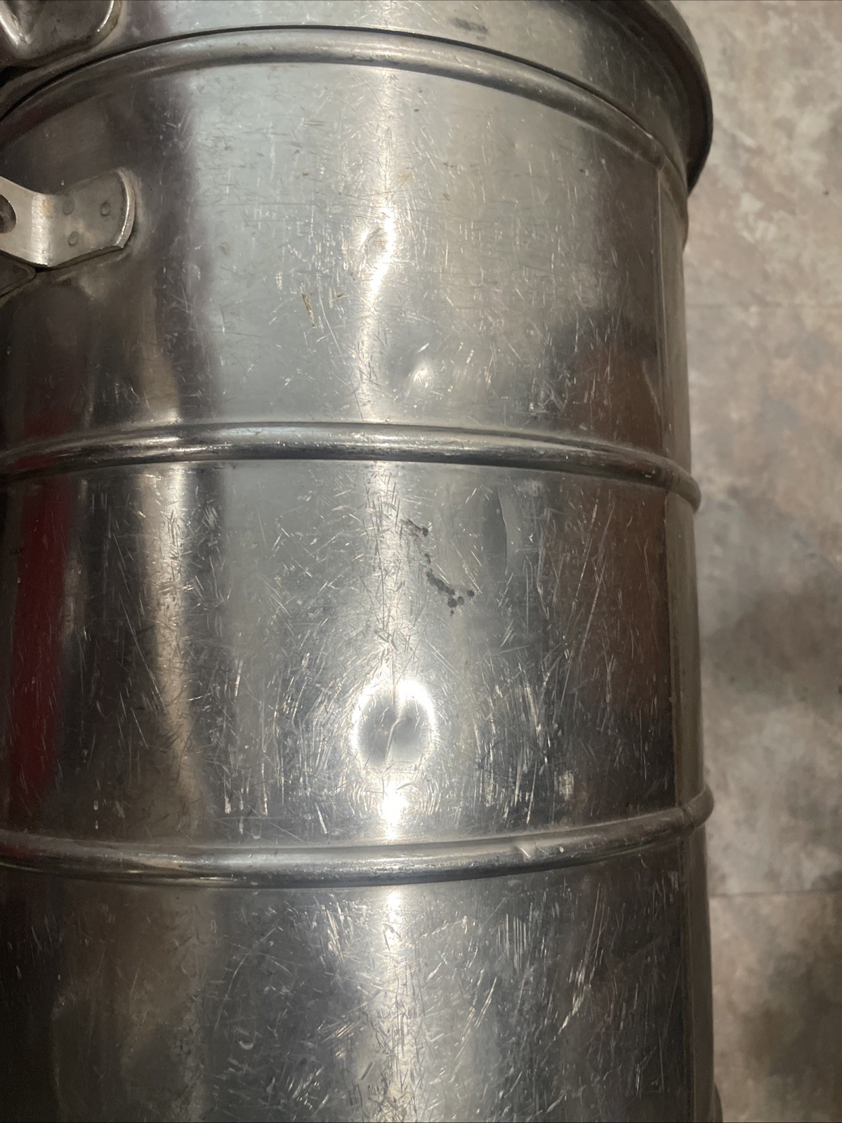 AerVoid 401 Thermal Food Carrier – 4-gallon Vintage Insulated Metal Container
