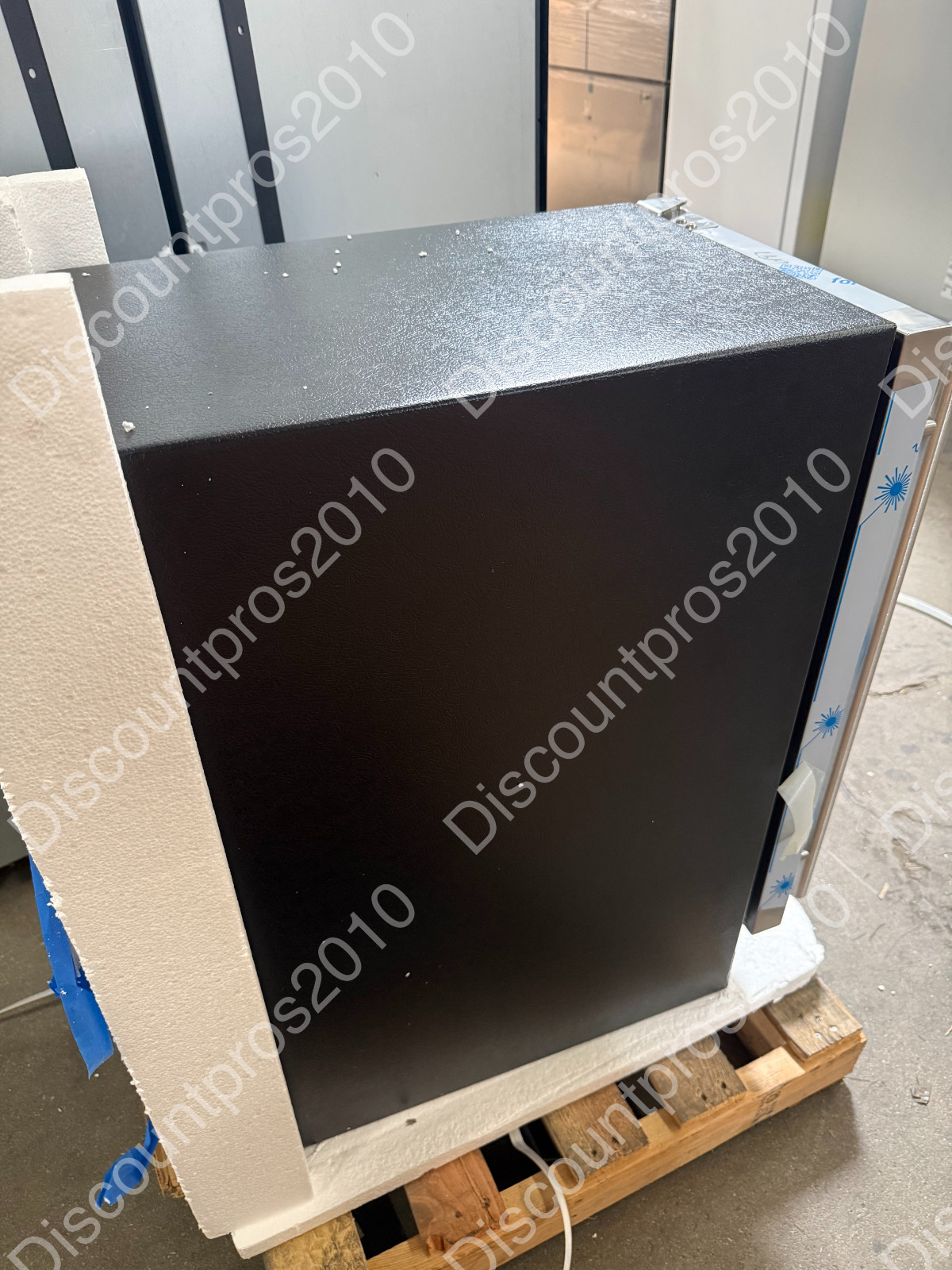 Marvel MACP215-SS01B 15″ Low Profile Clear Ice Machine — NEW / OPEN BOX