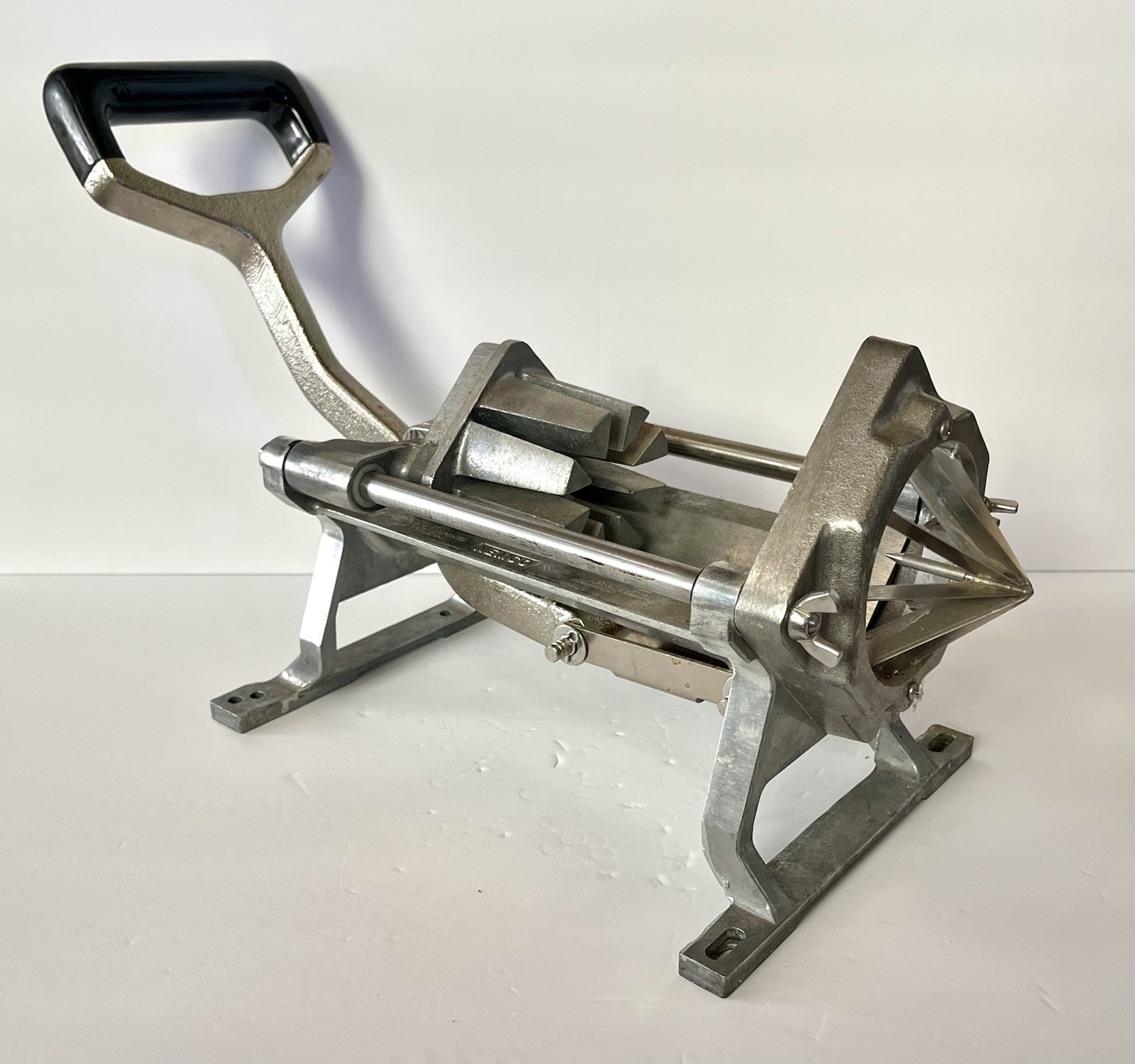 Nemco 55450-8 FryKutter Wedger Easy Cut French Fry 8-Section Potato Wedge Cutter