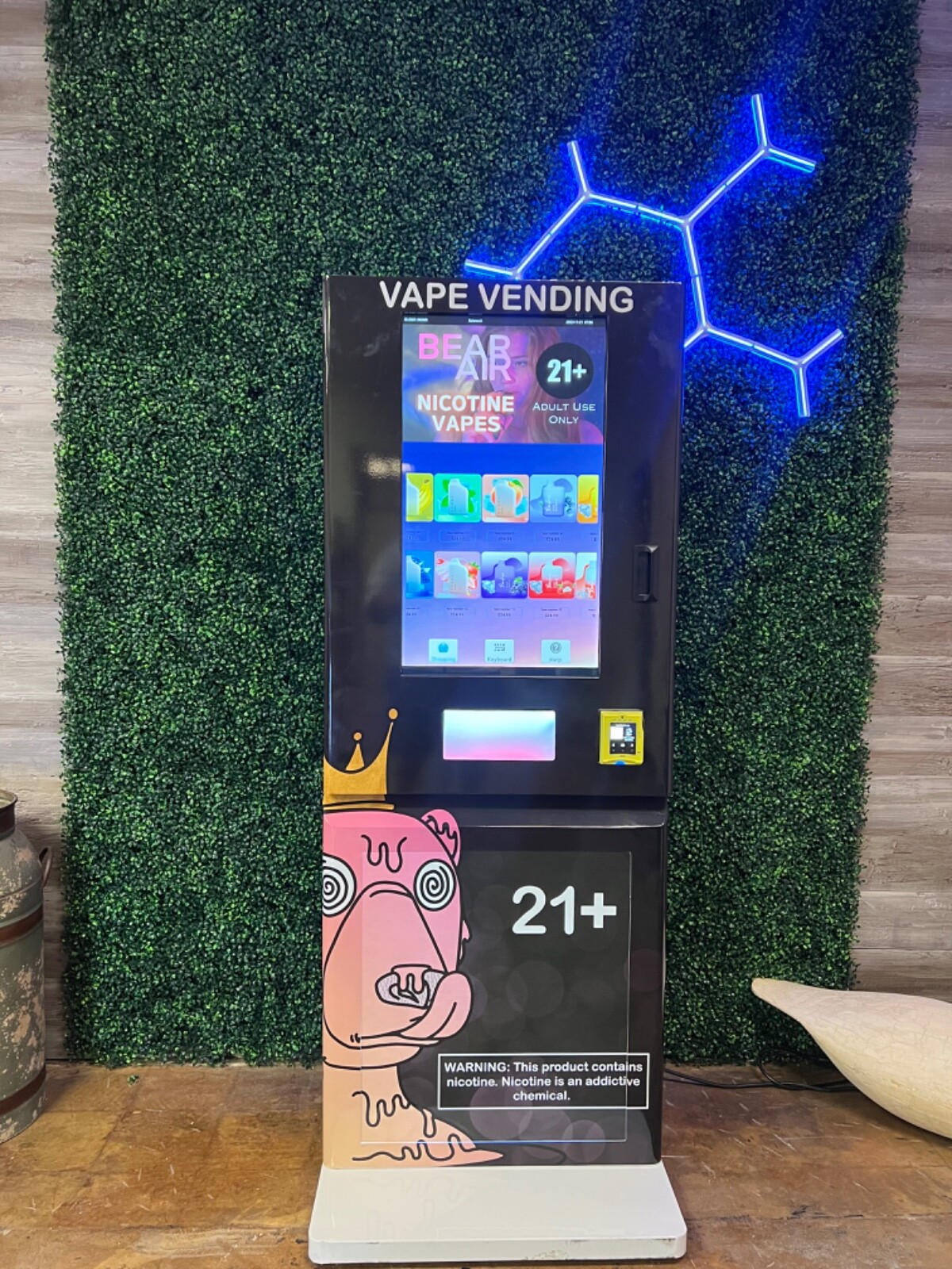 4 Units – CELEBRITY VENDING MACHINES 1 YEAR WARRANTY COMES WITH CREDIT CARD