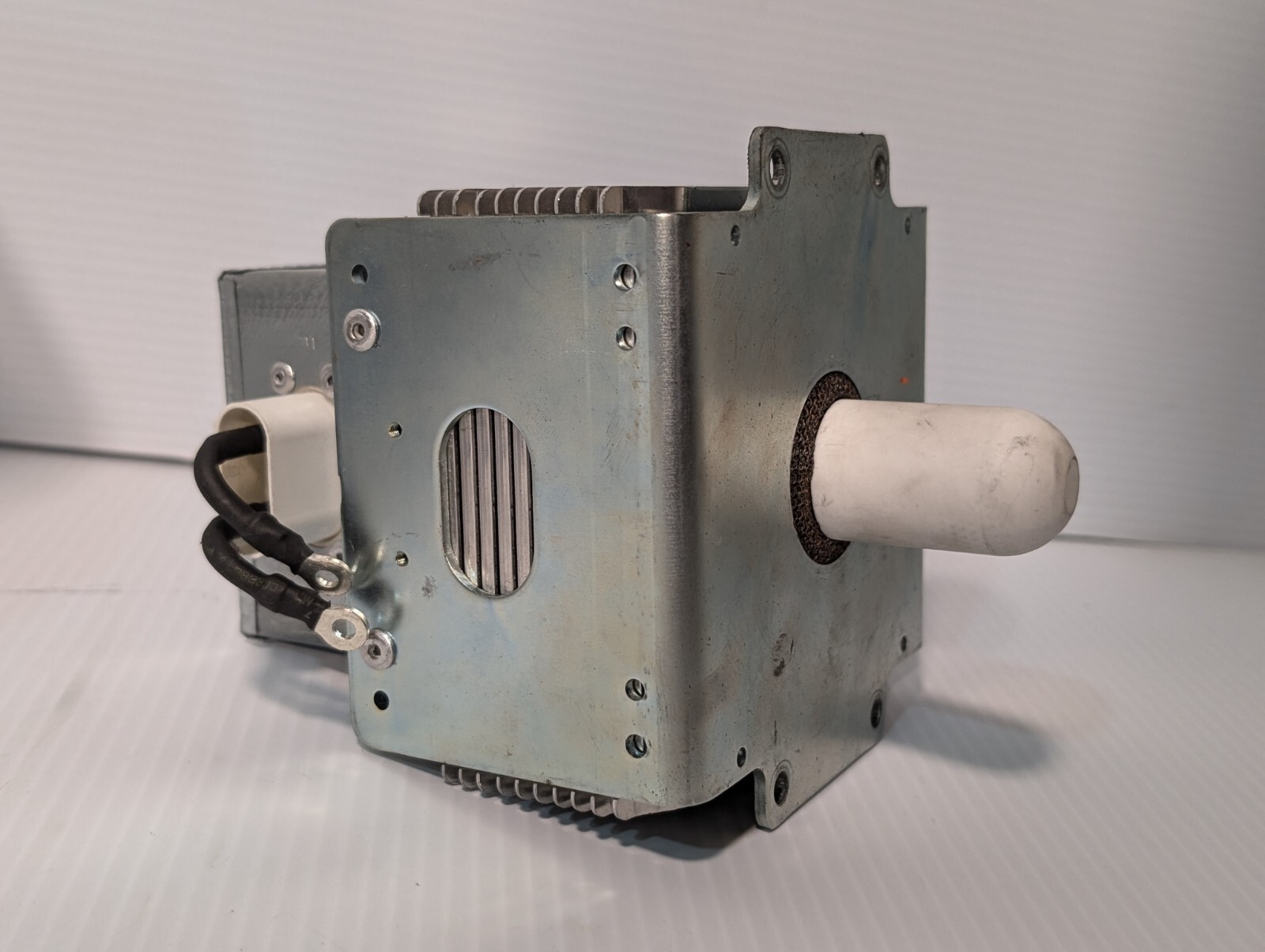 Unbranded 0904-000017 Microwave Magnetron