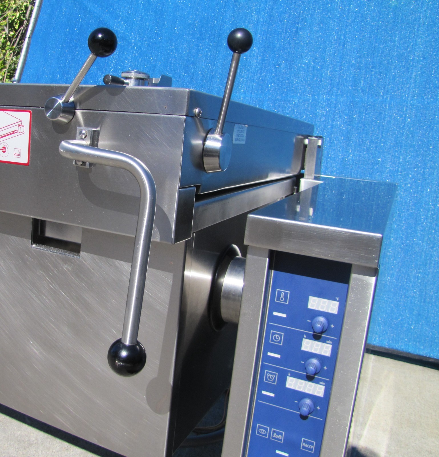 Electrolux 40 Gallon Pressure Bratt Tilt Braising Pan 9CHG583310 480V 3 Phase #2