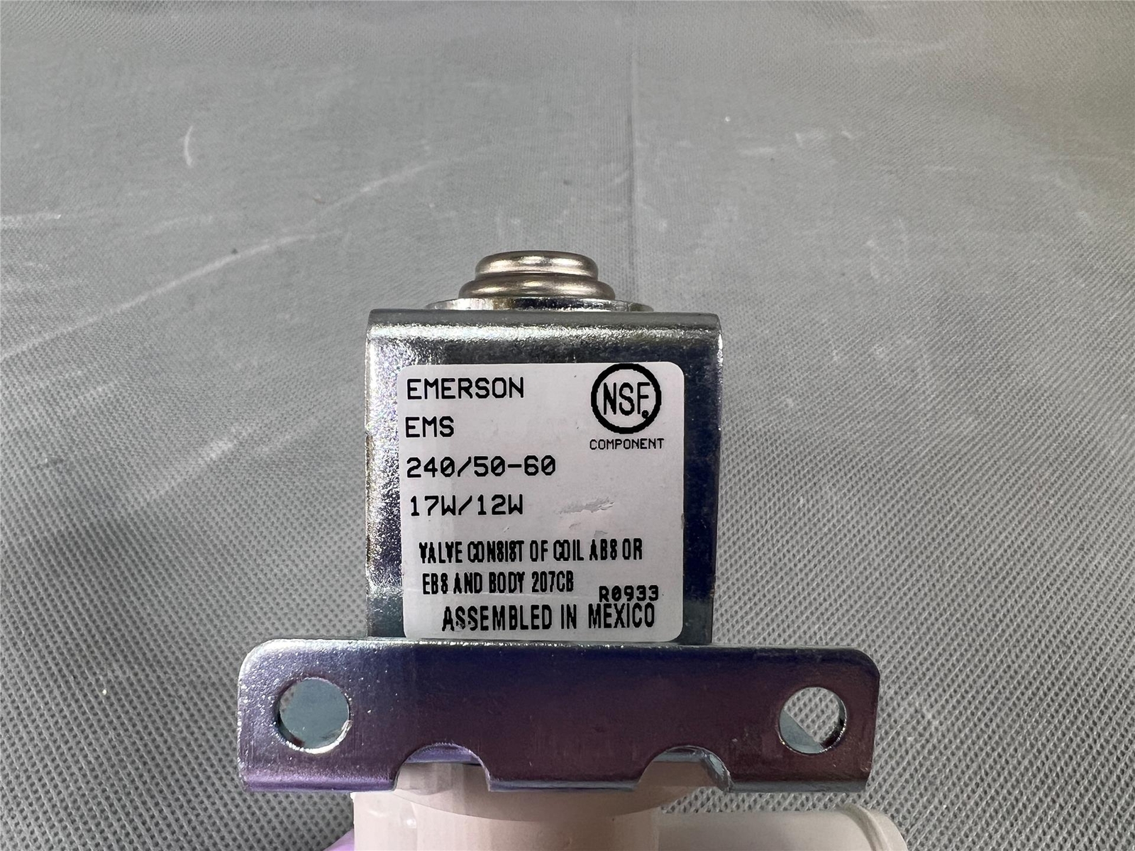 Cornelius Dump Solenoid Valve 208 /50/60hz Part # 165637009 LR90948