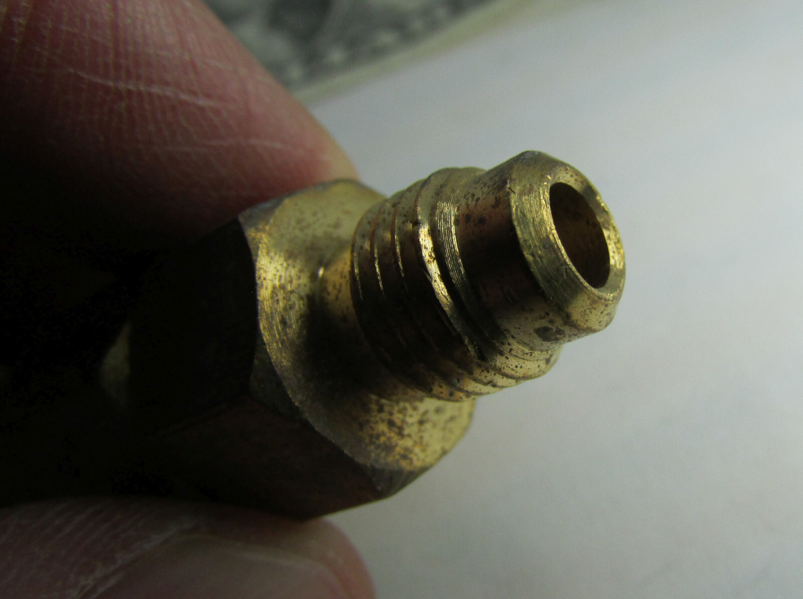 NOS Taprite Check Valve Regulator Outlet Fittings, 1/4″ Flare x 1/4″ NPT 5436A