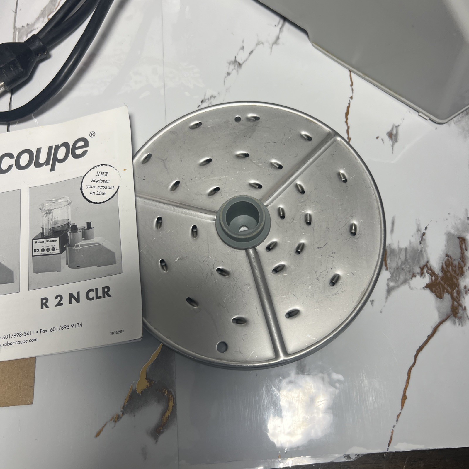 Robot Coupe R2 N Food Processor with Continuous Feed And Discs / Combination