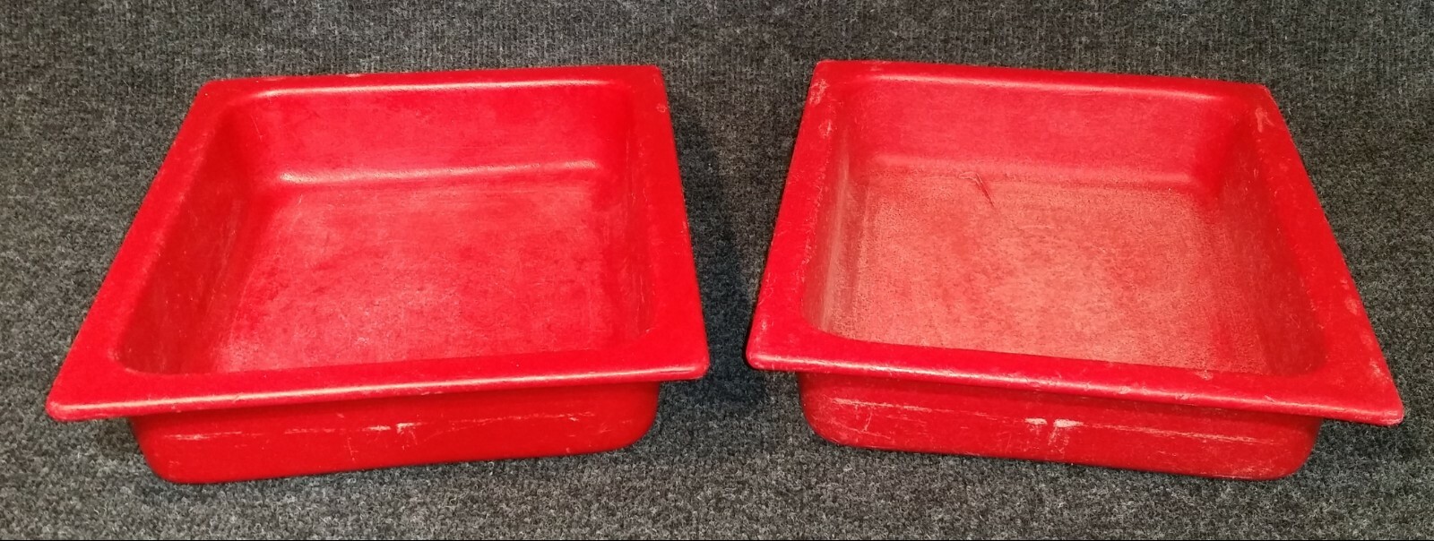 LOT OF 2 BUGAMBILIA IH1/2 3.7 QT RED RESIN COATED ALUMINUM PANS