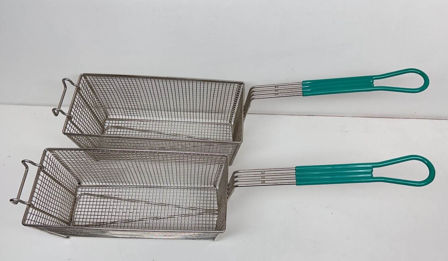 Deep Fryer Basket | 2 Pack | 13.25″ x 6.5″ x 5.9″ | Commercial Fry Baskets NOS
