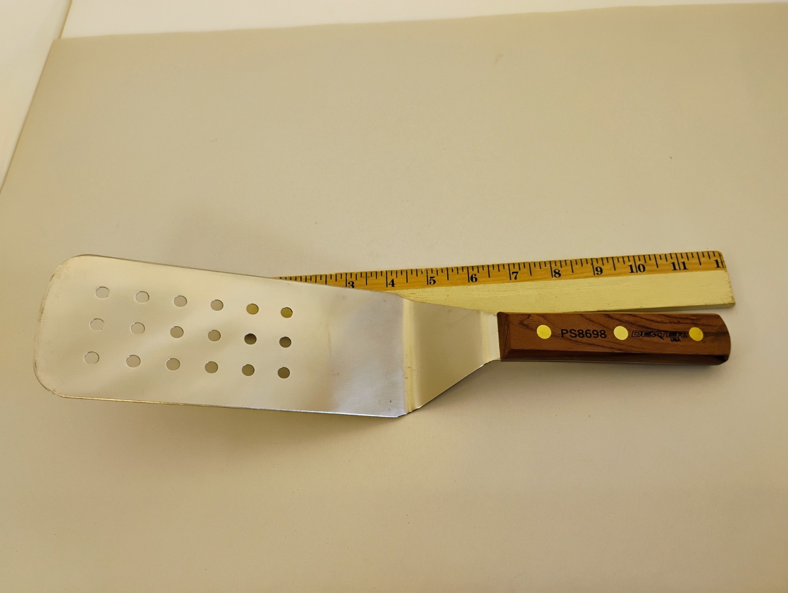 Dexter USA 8X3 Perforated Spatula Turner Stainless Wood Handle PS8698 Factory2nd