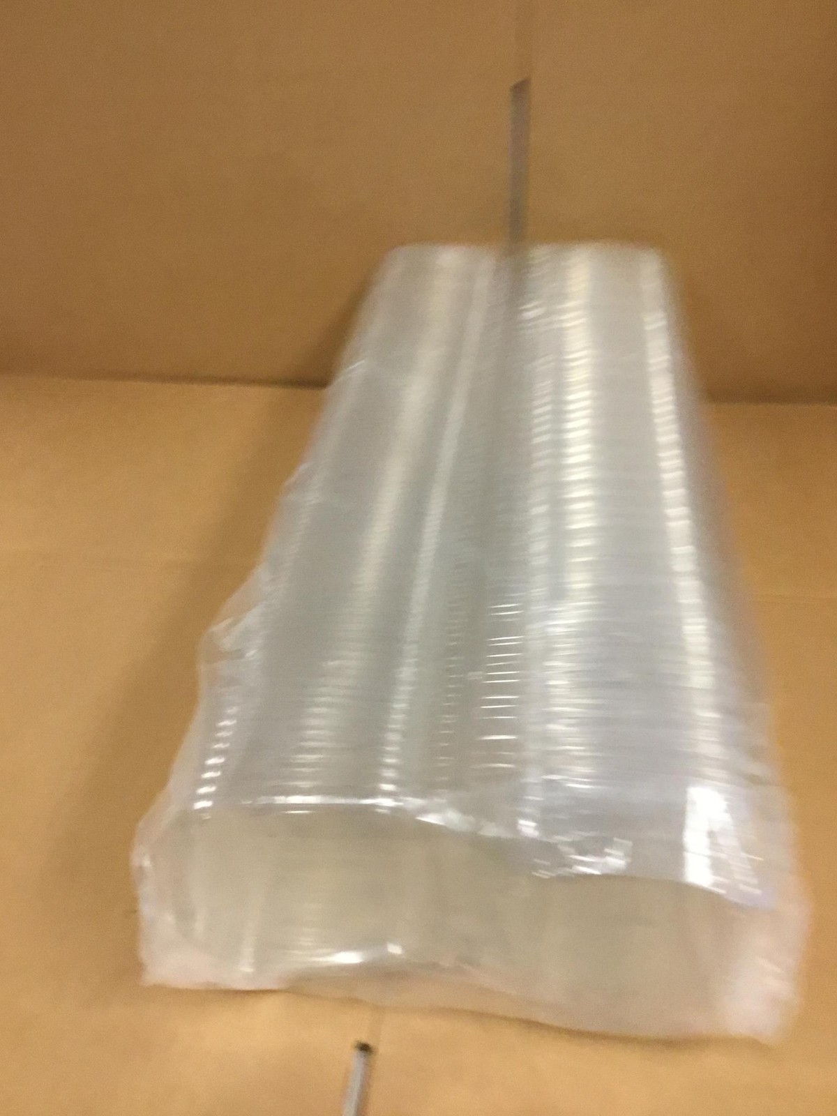 NEW Dart CH8DEF 8oz Tamper-Resistant Clear Hinged Container w/Flat Lid, 200 CT