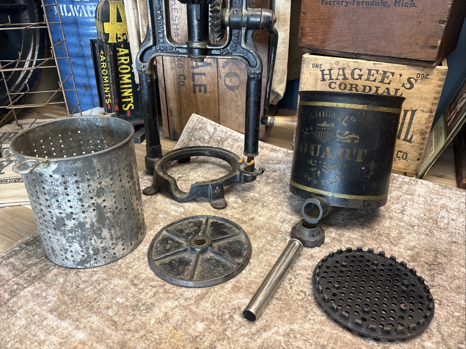 Antique Cast Iron National 4 Quart Fruit Press Sausage Stuffer Philadelphia 1897