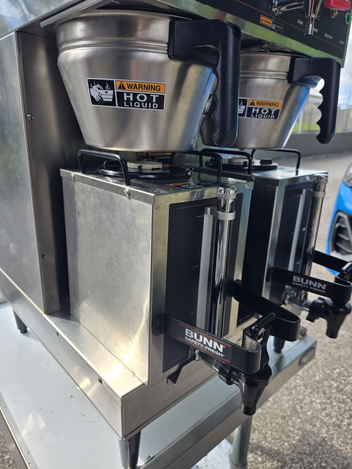 Bunn Commercial 20900.0011 Dual GPR-DBC 18.9 Gallon Dual Coffee Brewer 120/240V