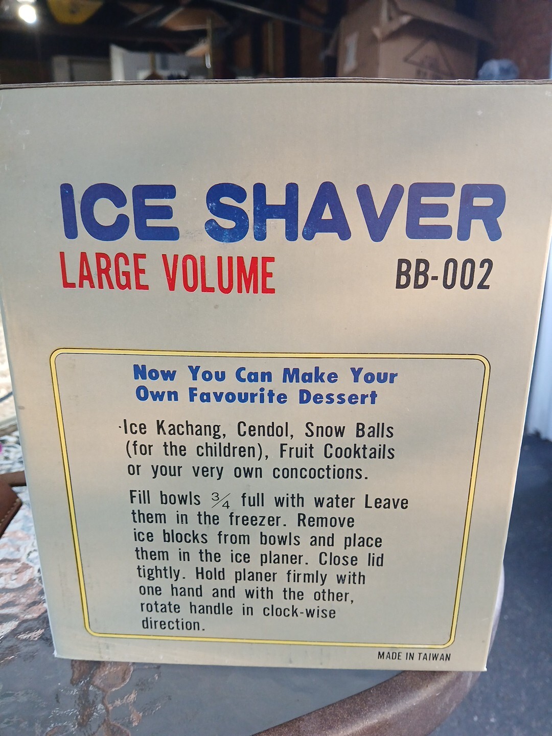 Ice Shaver Tropical Shaved Ice With 3 cups Large Volume BB-002
